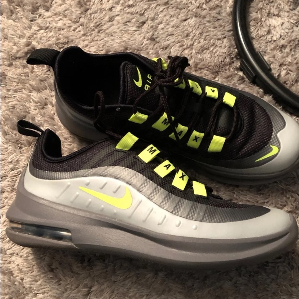 Nike air max